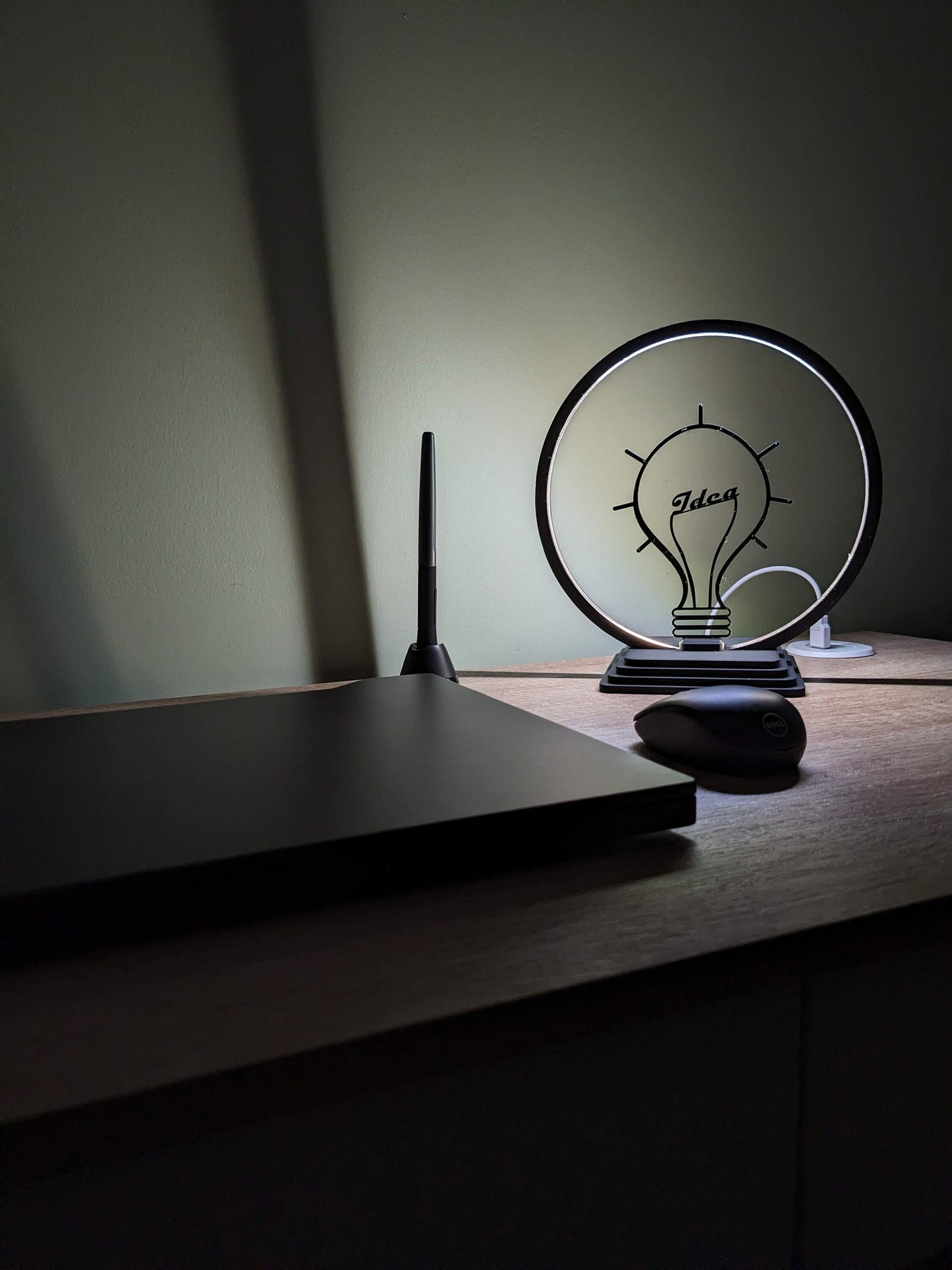 Fly High Desk Lamp | Modern LED Ring Light Customizable Design