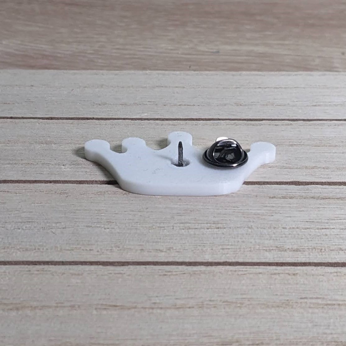 Exquisite Crown Brooch Pin | Handcrafted Royal Elegant Jewelry