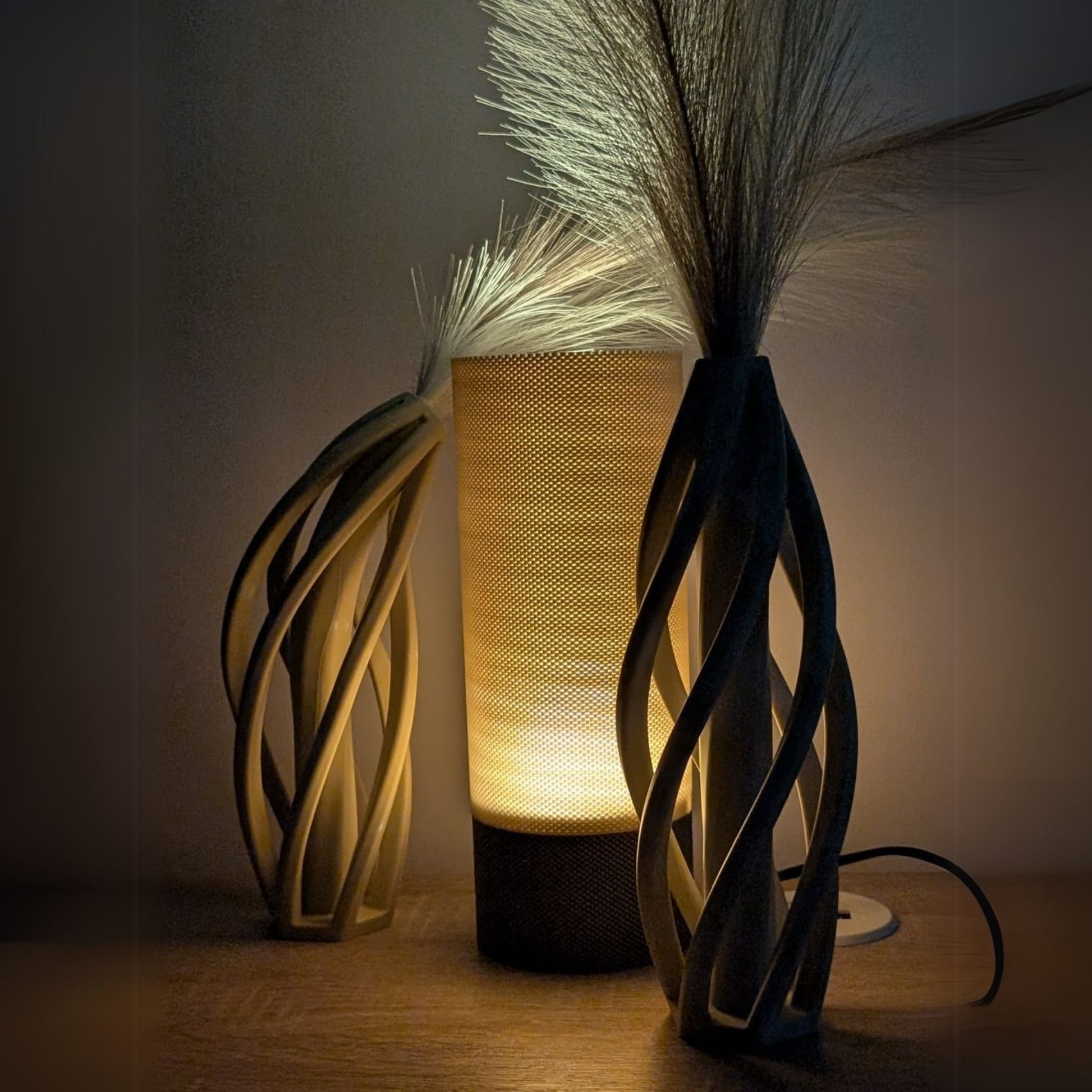 DRIFT duo table vases set showing mirrored wave pattern - matching table décor