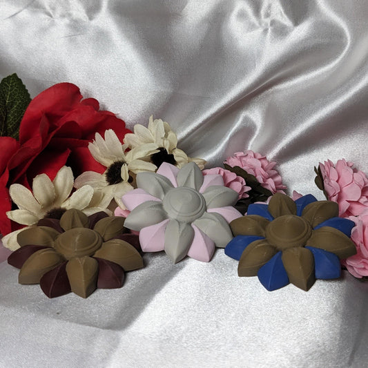 Exquisite Flower Clutch Pin | Handcrafted Floral Brooch Jewelry