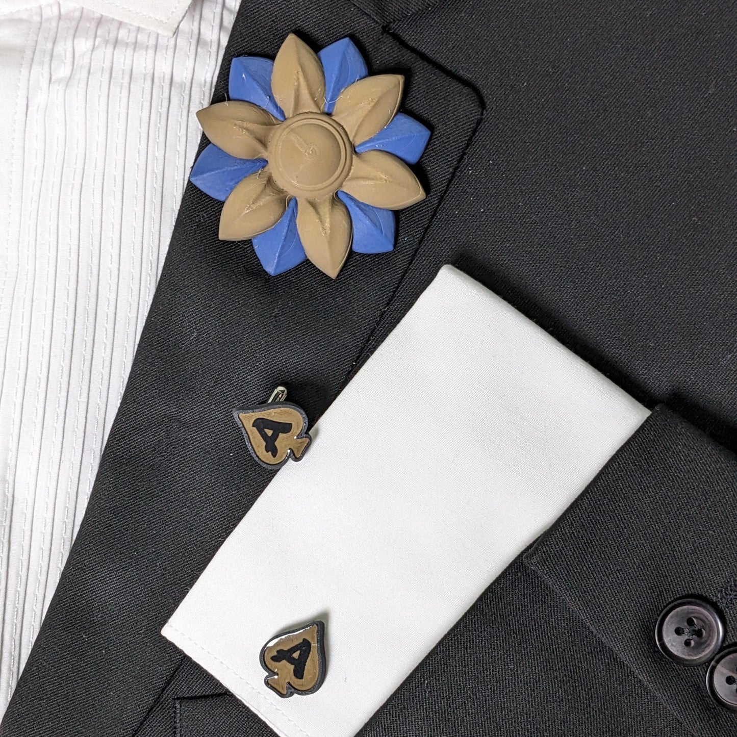 Exquisite Flower Clutch Pin | Handcrafted Floral Brooch Jewelry