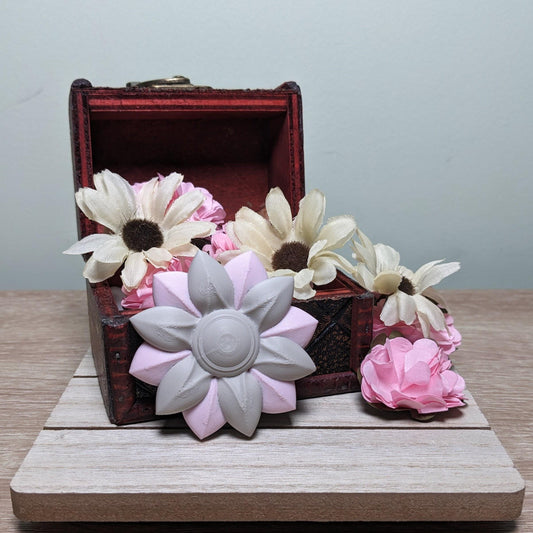 Exquisite Flower Clutch Pin | Handcrafted Floral Brooch Jewelry