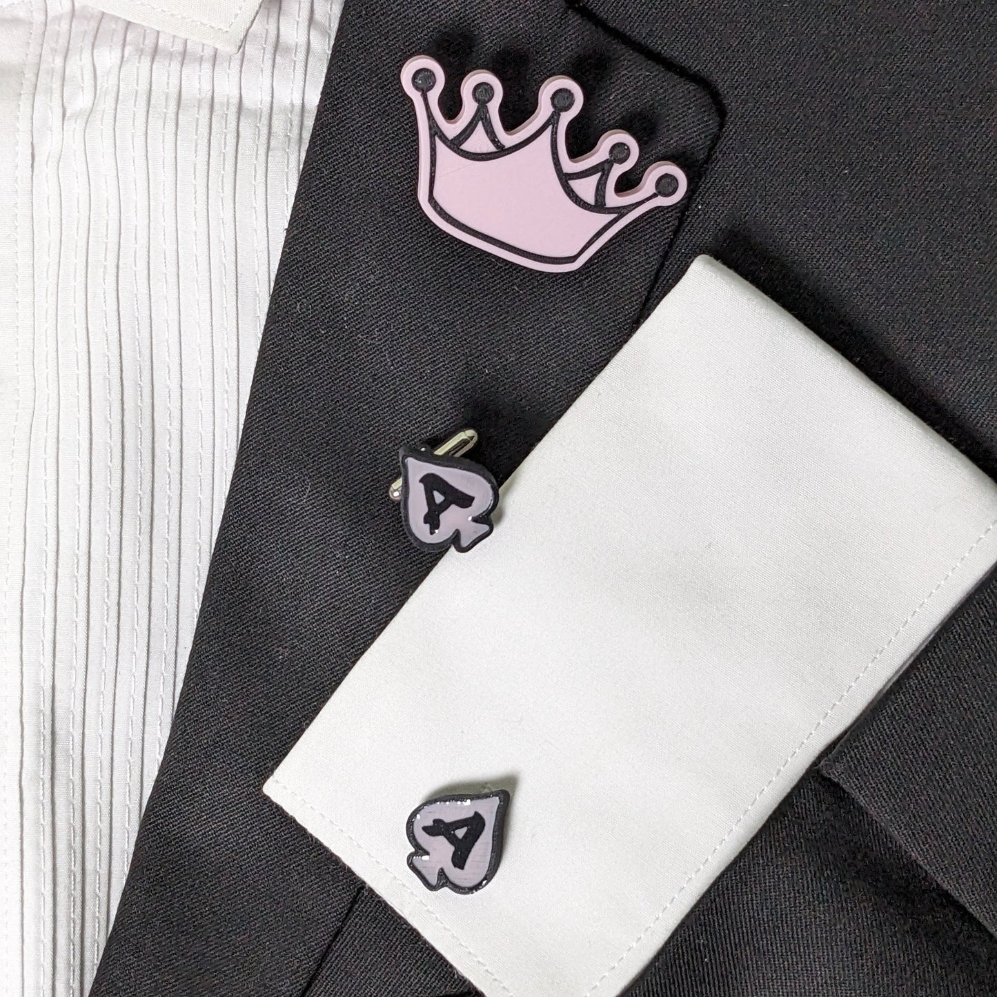 Exquisite Crown Brooch Pin | Handcrafted Royal Elegant Jewelry